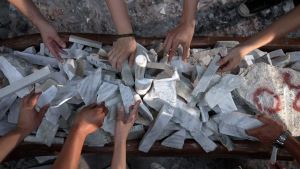 板塊之地－破裂是完整的開始